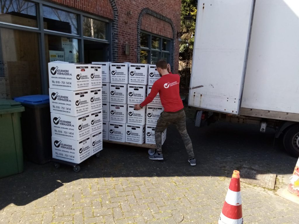 Hoe herken je een betrouwbare verhuizer in Rotterdam?